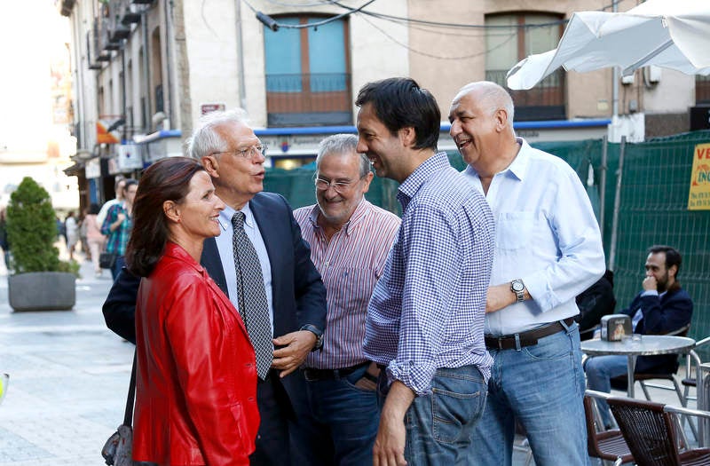 La librería Ateneo se quedó pequeña para escuchar al exministro socialista hablar de su último libro sobre el conflicto catalán ‘Escucha Cataluña. Escucha España’ 