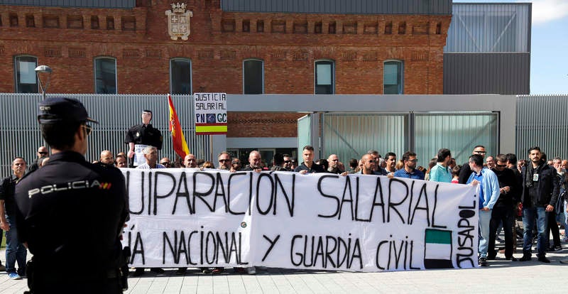 La asociación de policías y guardias civiles presentará una iniciativa legislativa popular para lograr cobrar lo mismo que los cuerpos autonómicos