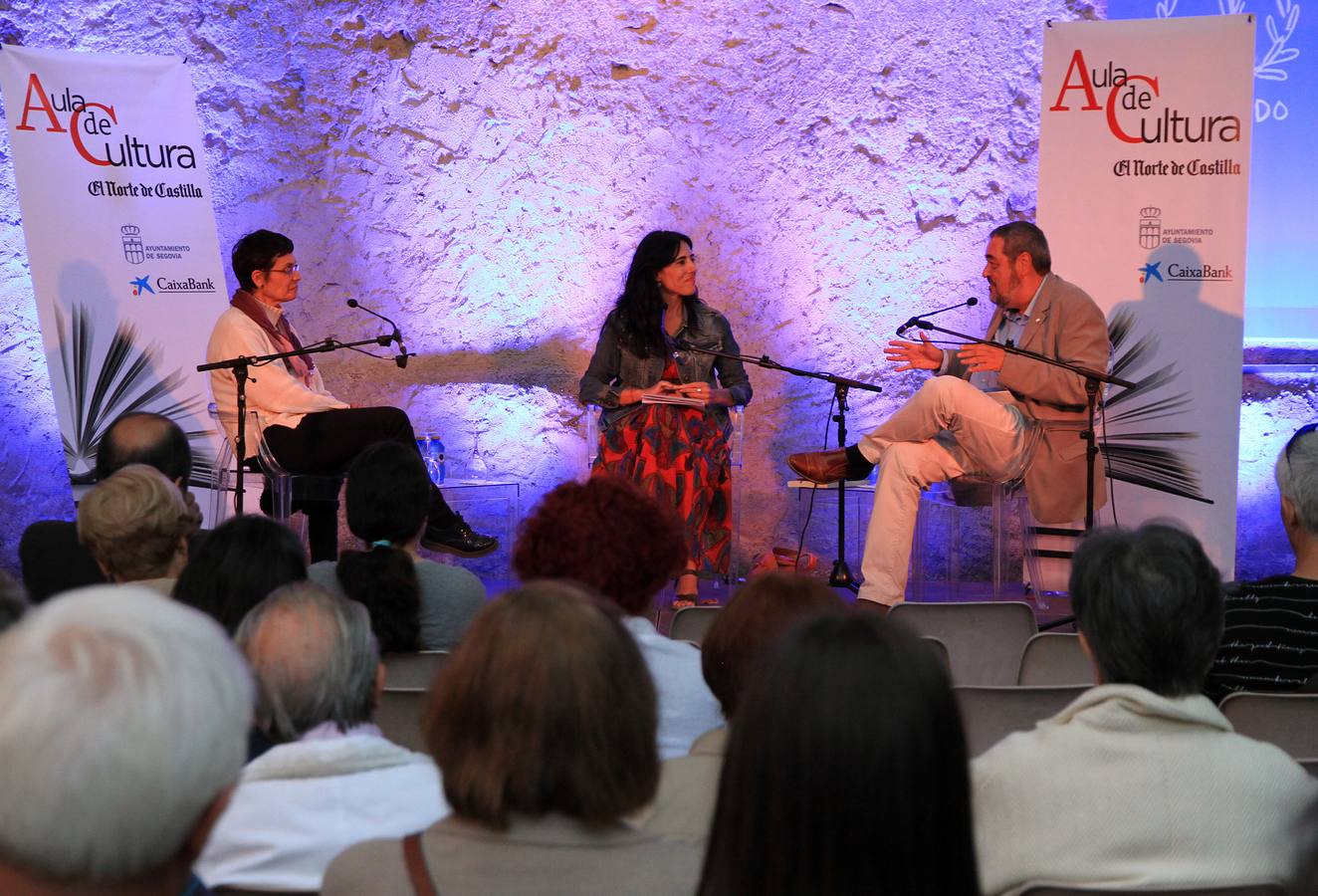 La velada se celebró en el patio de la Casa Museo Antonio Machado