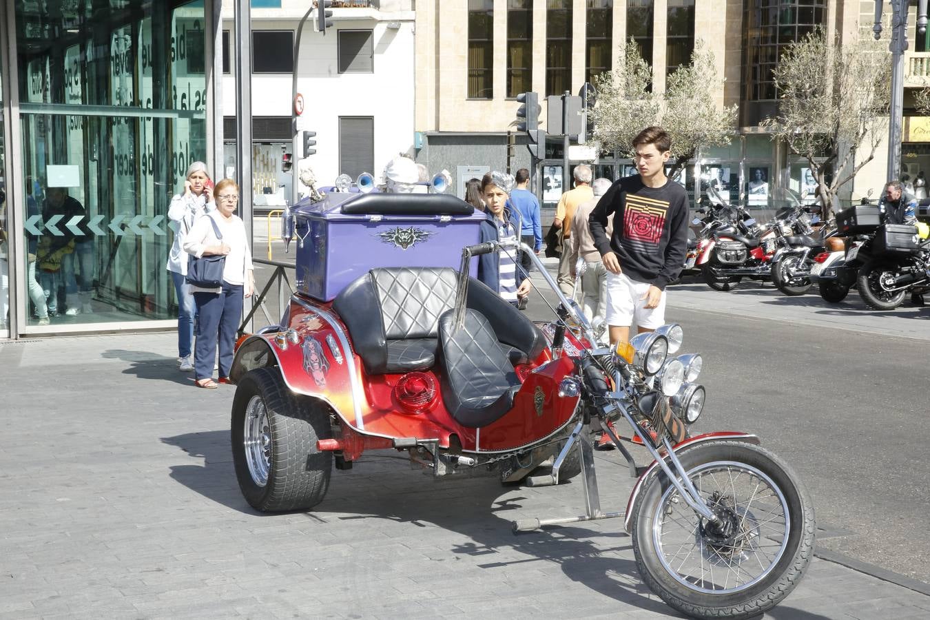 Ambiente, público y premios en el Valladolid Motor Vintage