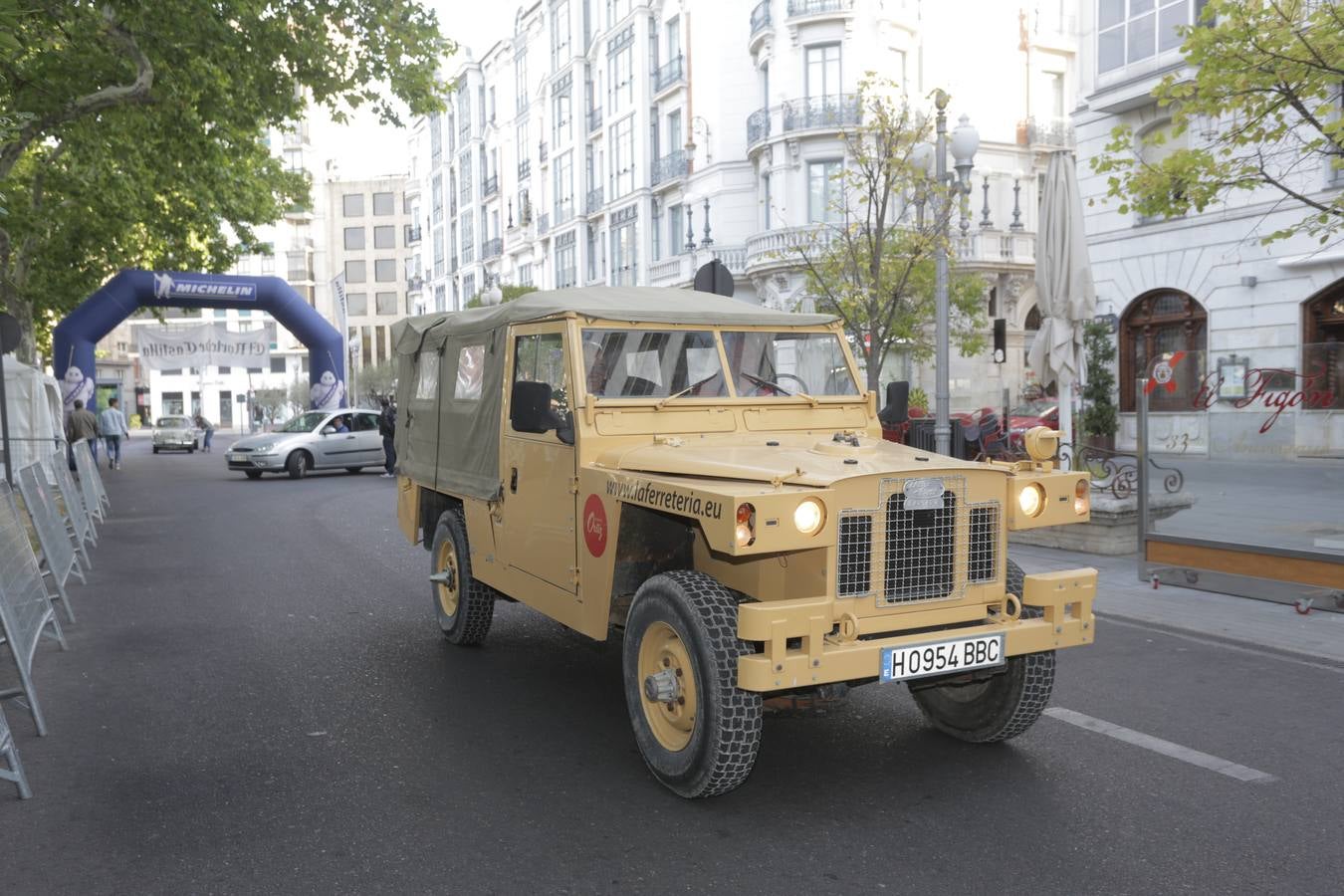 Más de 300 modelos de coches clásicos