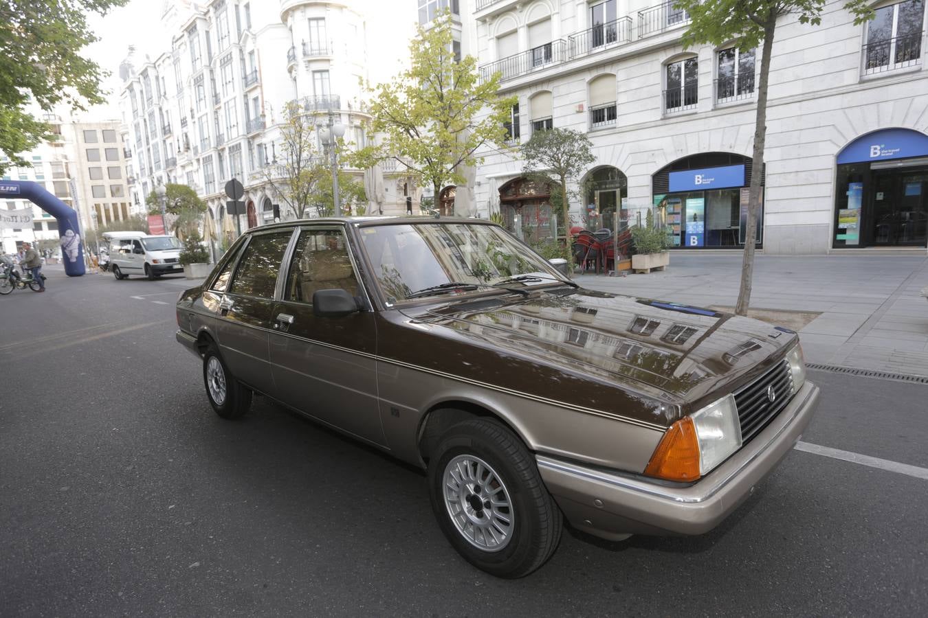Más de 300 modelos de coches clásicos