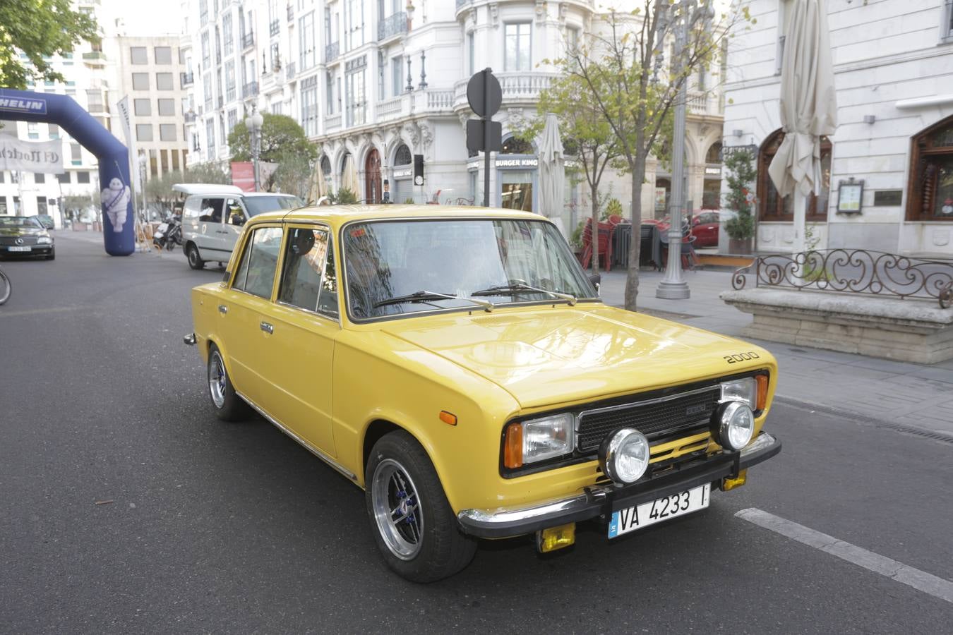Más de 300 modelos de coches clásicos