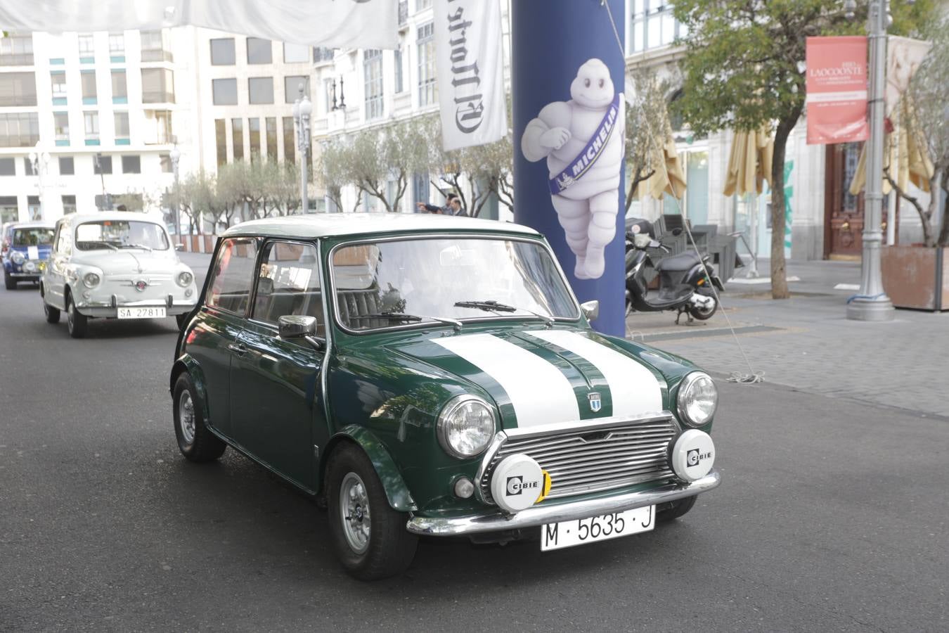 Más de 300 modelos de coches clásicos