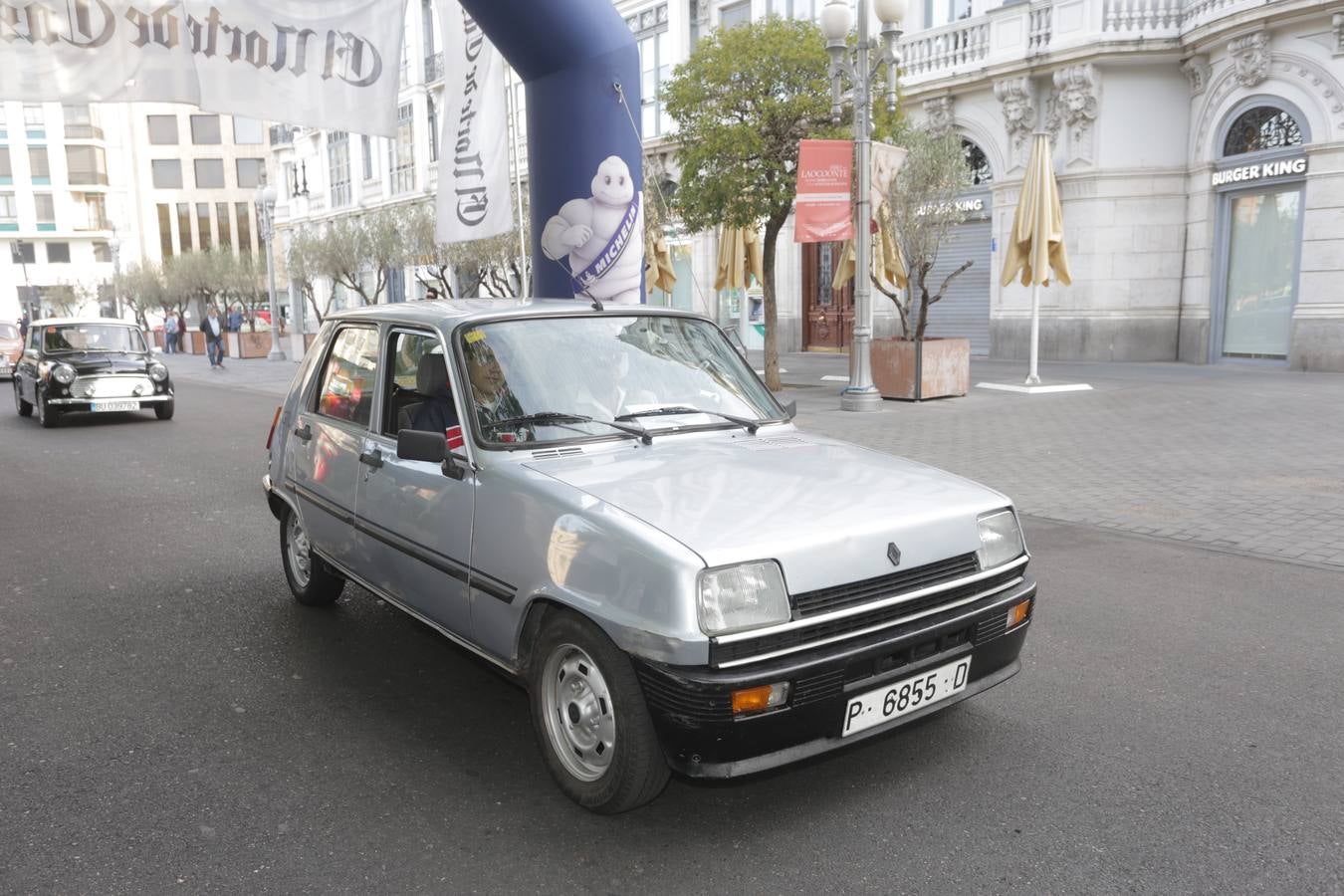 Más de 300 modelos de coches clásicos
