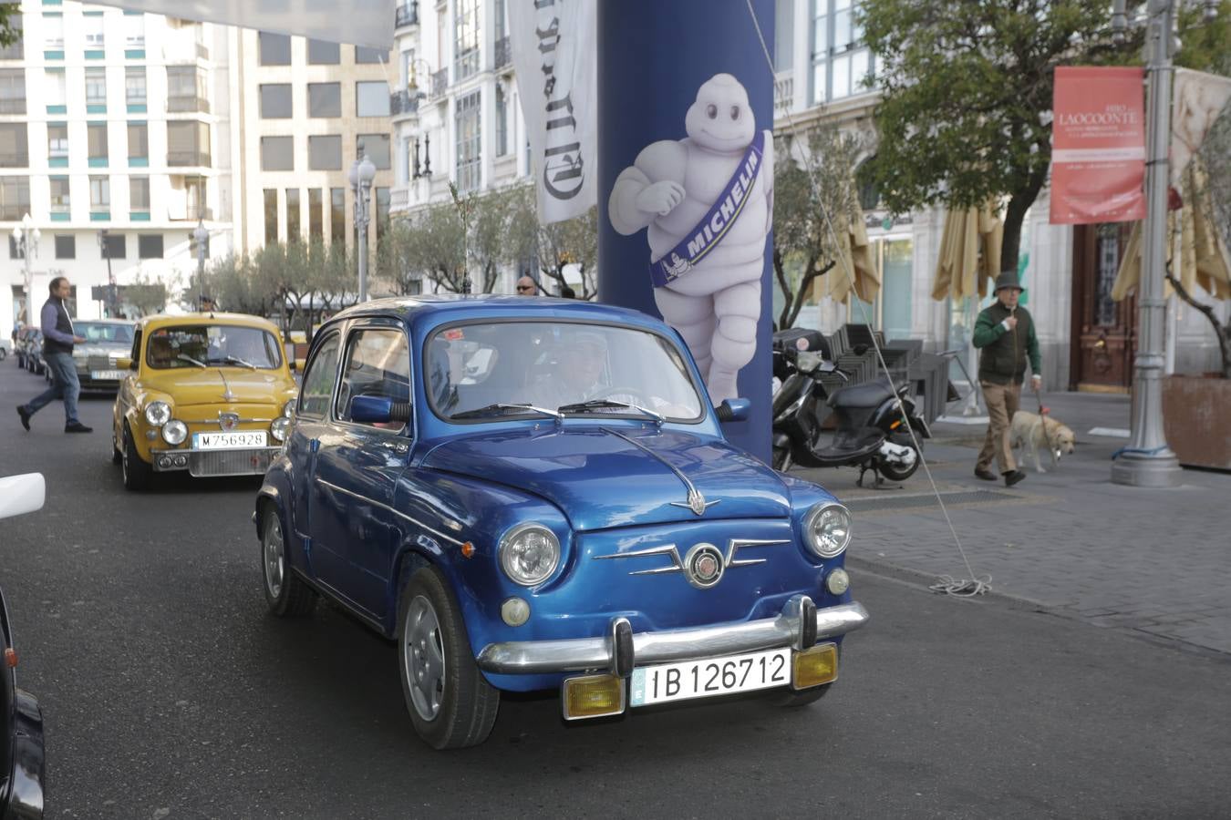 Más de 300 modelos de coches clásicos