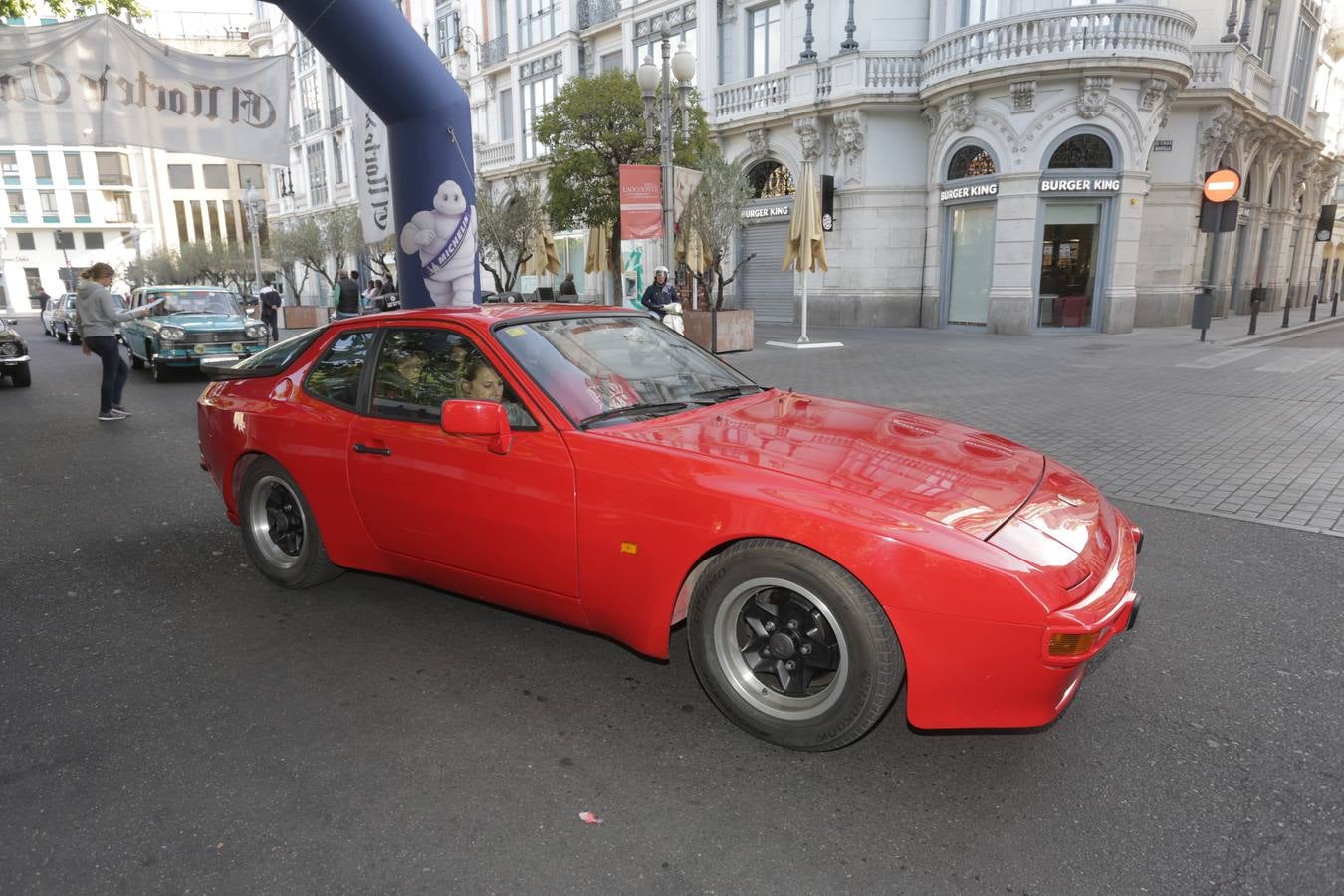Más de 300 modelos de coches clásicos