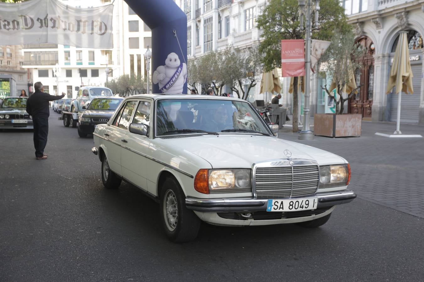 Más de 300 modelos de coches clásicos