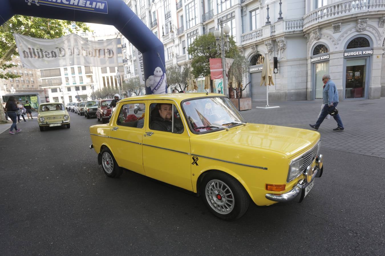 Más de 300 modelos de coches clásicos