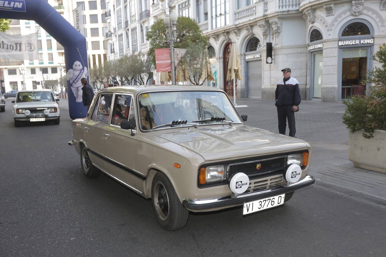 Más de 300 modelos de coches clásicos