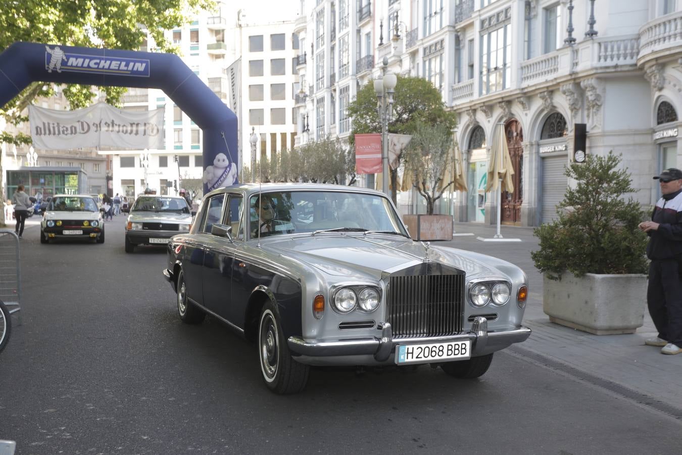 Más de 300 modelos de coches clásicos