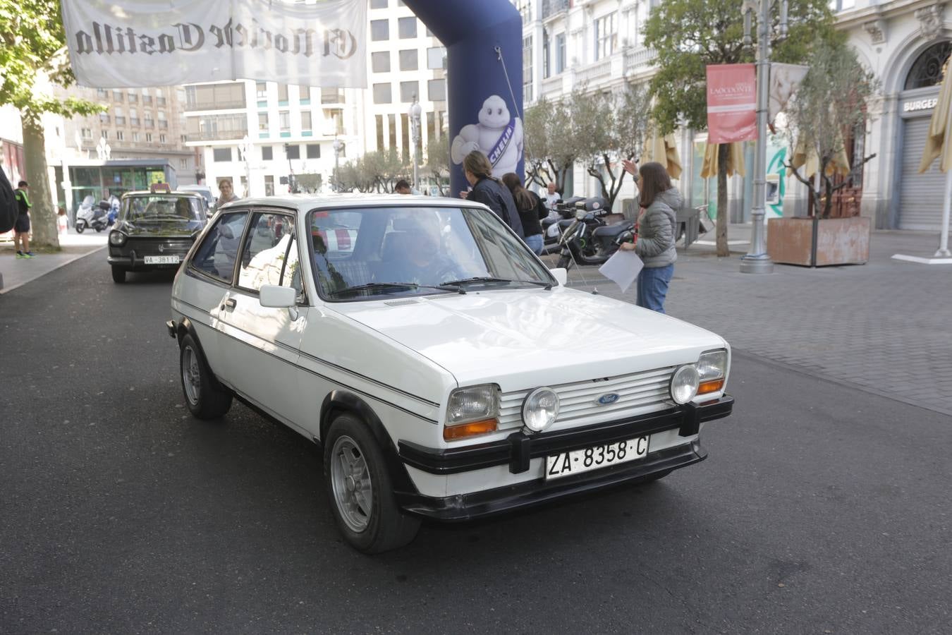 Más de 300 modelos de coches clásicos