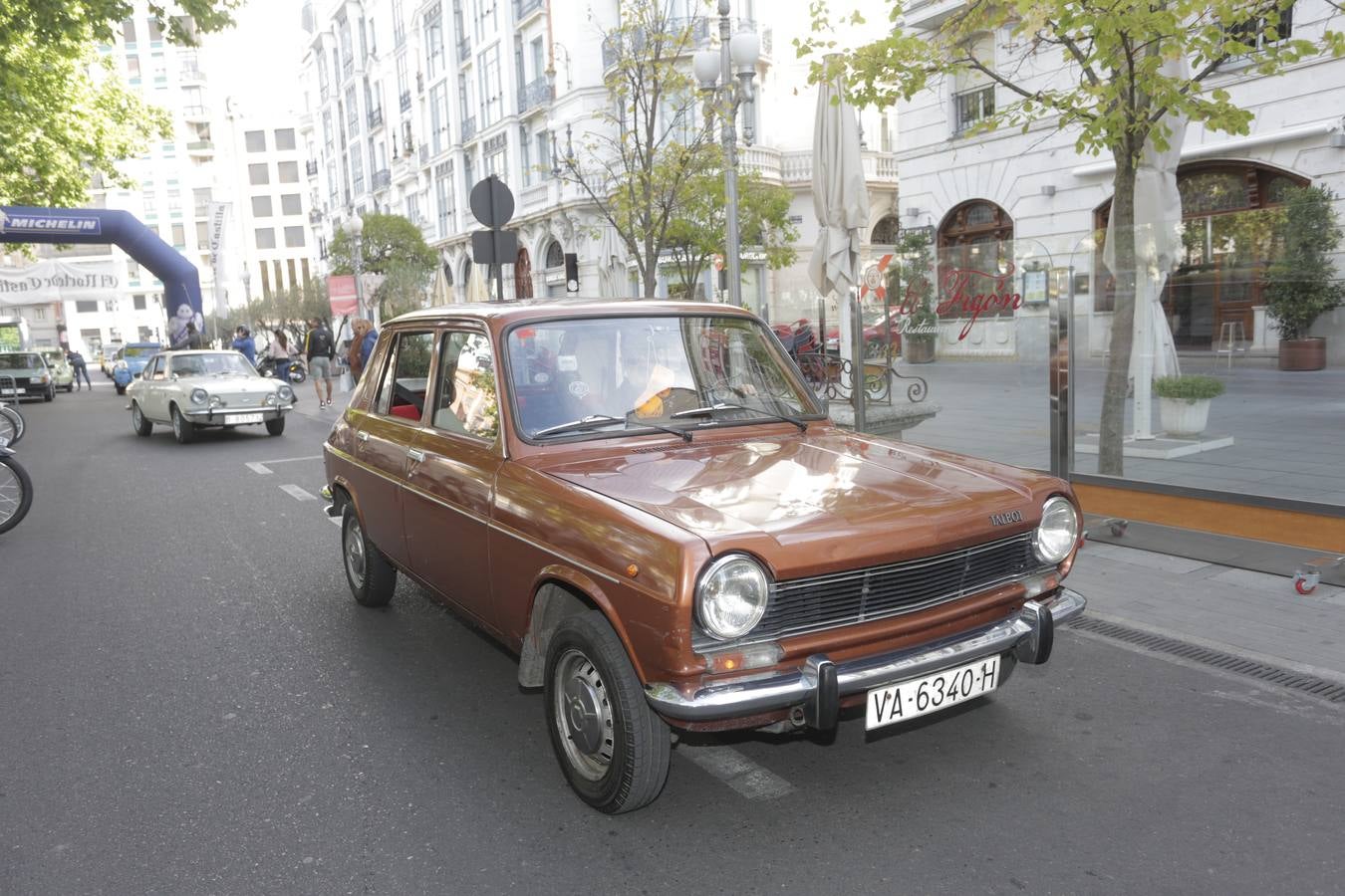 Más de 300 modelos de coches clásicos