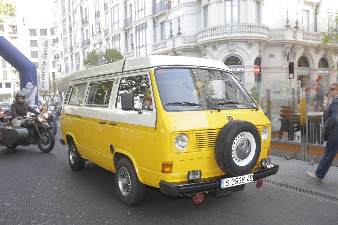 Más de 300 modelos de coches clásicos