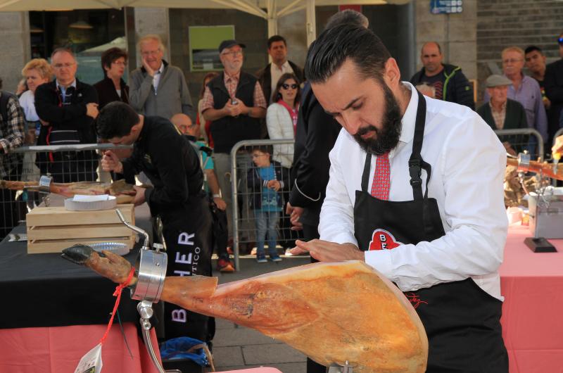 V Feria del Jamón de Castilla y León en Segovia