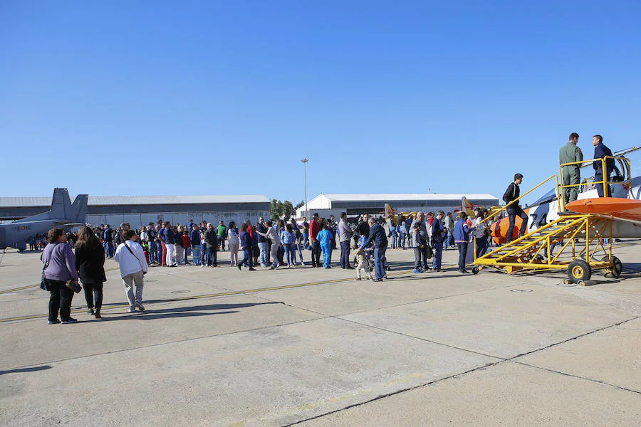 Jornadas de Puertas abiertas en la base aérea de Matacán