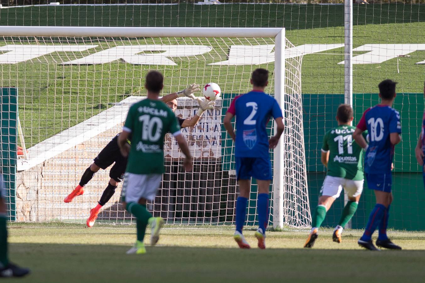 El equipo segoviano sigue sin estrenar su casillero de triunfos en esta Segunda División B