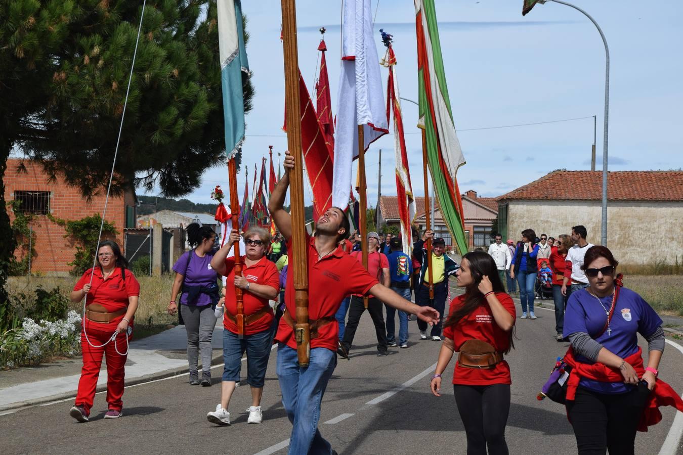 Encuentro de estandartes en Poza de la Vega