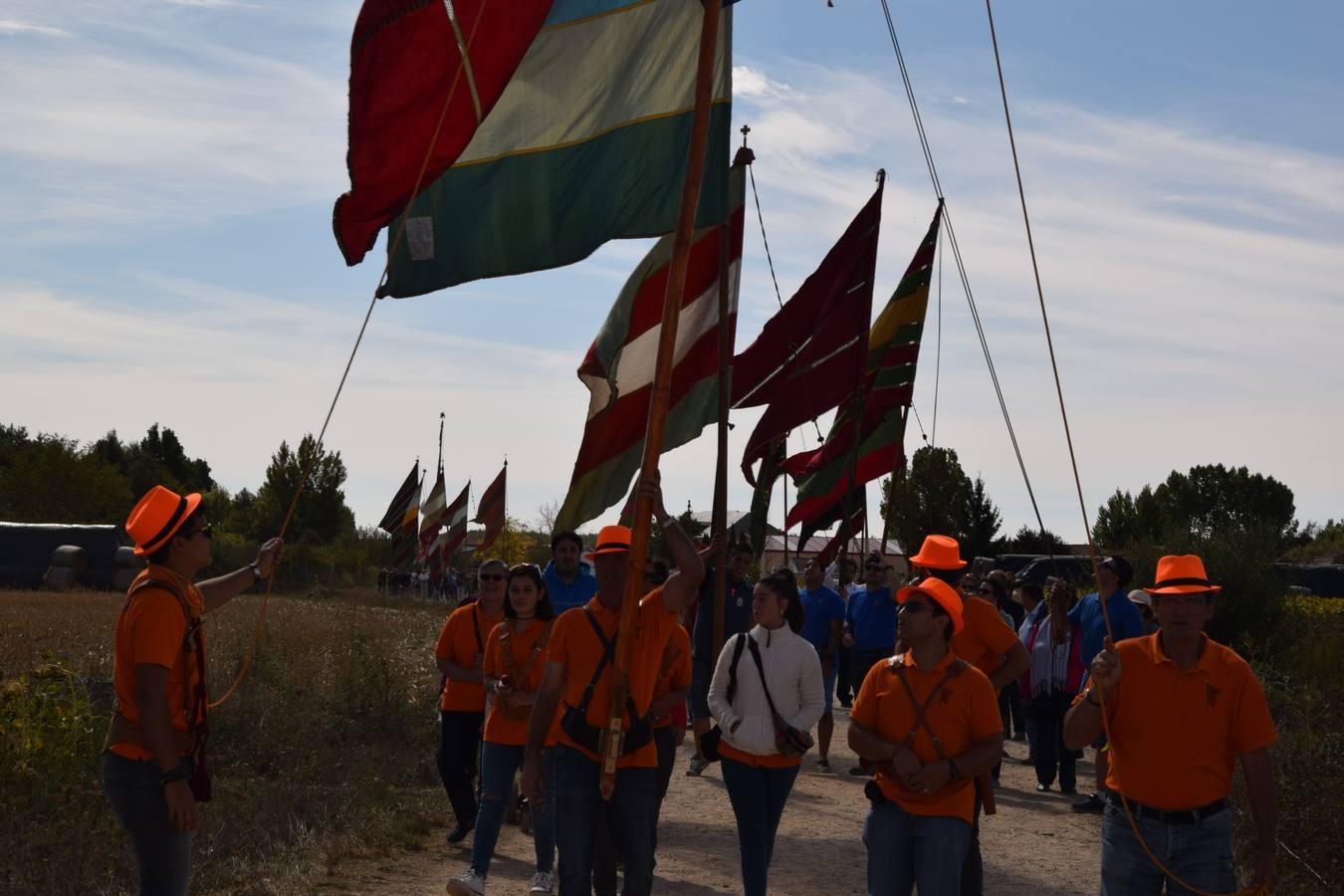 Encuentro de estandartes en Poza de la Vega