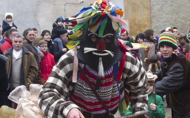 El Zangarrón de Sanzoles será una de las mascaradas que represente a la provincia de Zamora.
