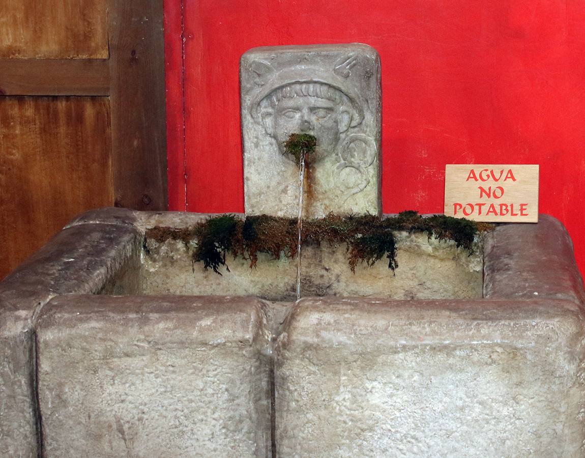 La muestra, organizada por la Fundación La Caixa, traslada al visitante a la vida cotidiana de una ciudad del antiguo Imperio Romano
