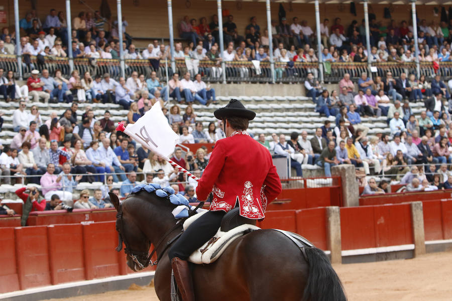 Pablo Hermoso, Sergio Galán y Lea Vicens vuelven a abrir la pueta grande