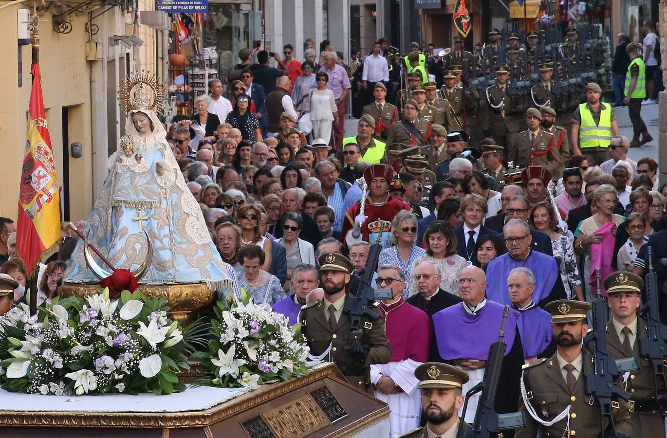 Bajada de la virgen de la Fuencisla a su santuario