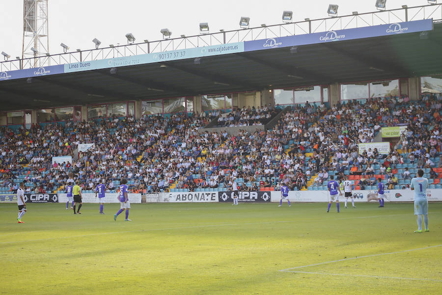 Partido entre el CF Salmantino y La Bañeza