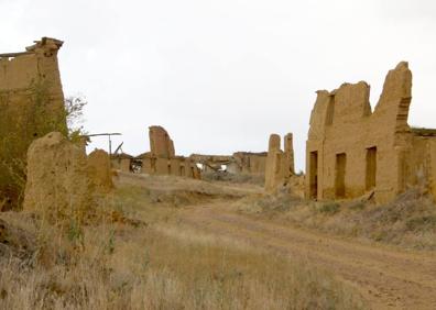 Imagen secundaria 1 - Tres provincias, un fantasma y 67 habitantes