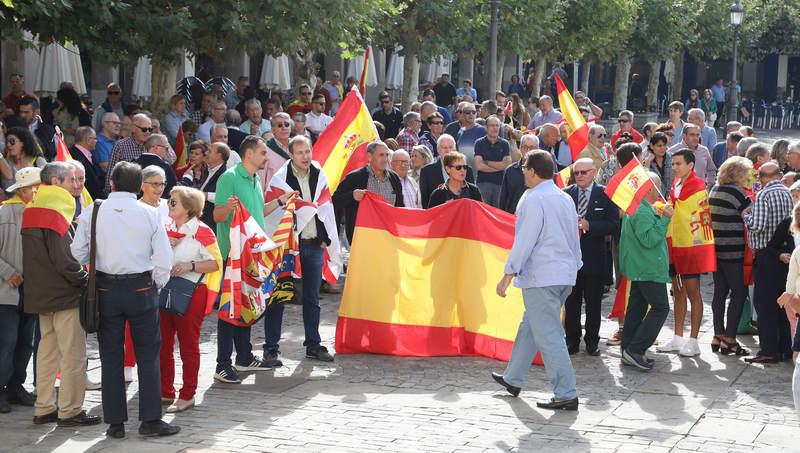 Concentración en Palencia contra el referéndum de Cataluña