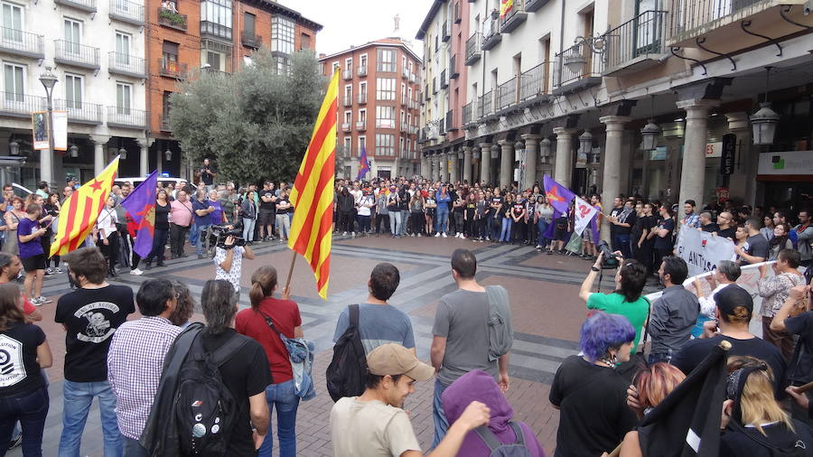 Manifestación en Valladolid por el derecho a decidir en Cataluña