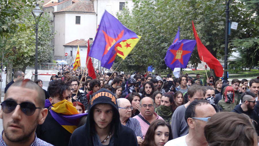 Manifestación en Valladolid por el derecho a decidir en Cataluña