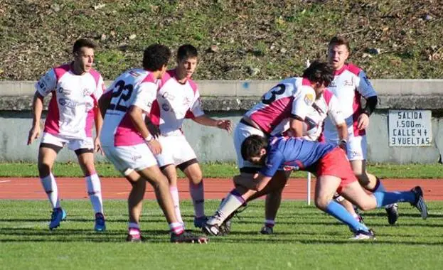 Momento del partido disputado por el BigMat Tabanera Lobos.