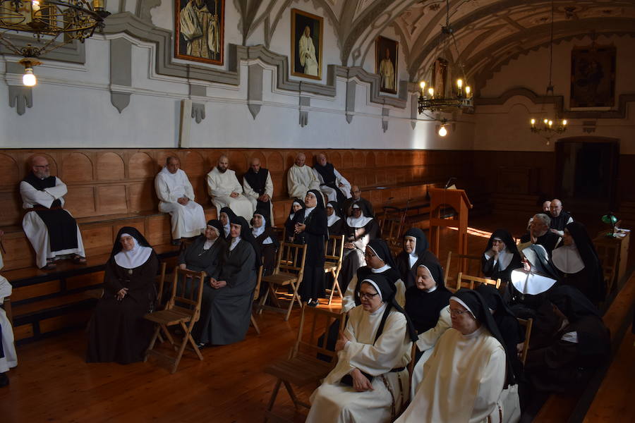 El obispo, Manuel Herrero, anima a los monjes y monjas a abrirse a la sociedad para que «la gente pueda entrever lo que somos y hacemos»