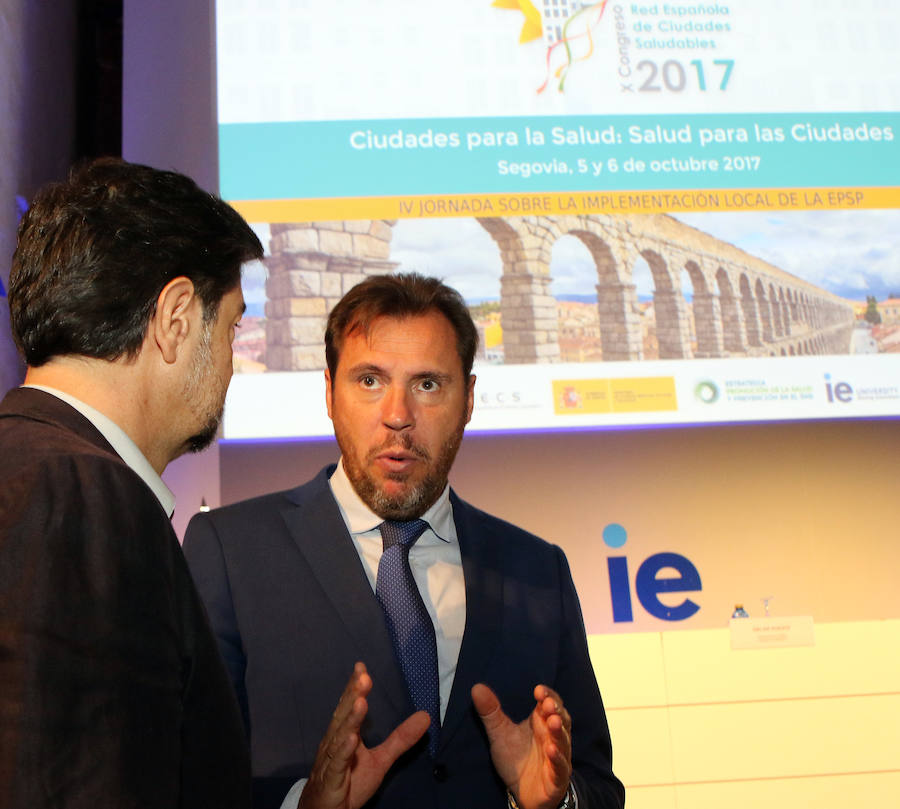 Bajo el lema 'Ciudades para la Salud: Salud para las Ciudades', el congreso se celebra en el Convento de Santa Cruz la Real, sede de la IE University