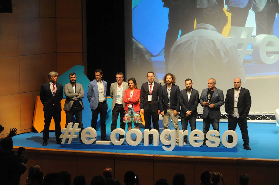 21 expertos desgranan en la Feria de Valladolid el futuro más inmediato del mundo digital en el ámbito laboral, educativo y familiar