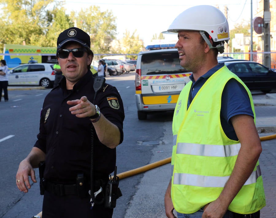 La nave afectada pertenece a la empresa Hijos De Plácido Hernández situada en el polígono de El Cerro de la capital segoviana