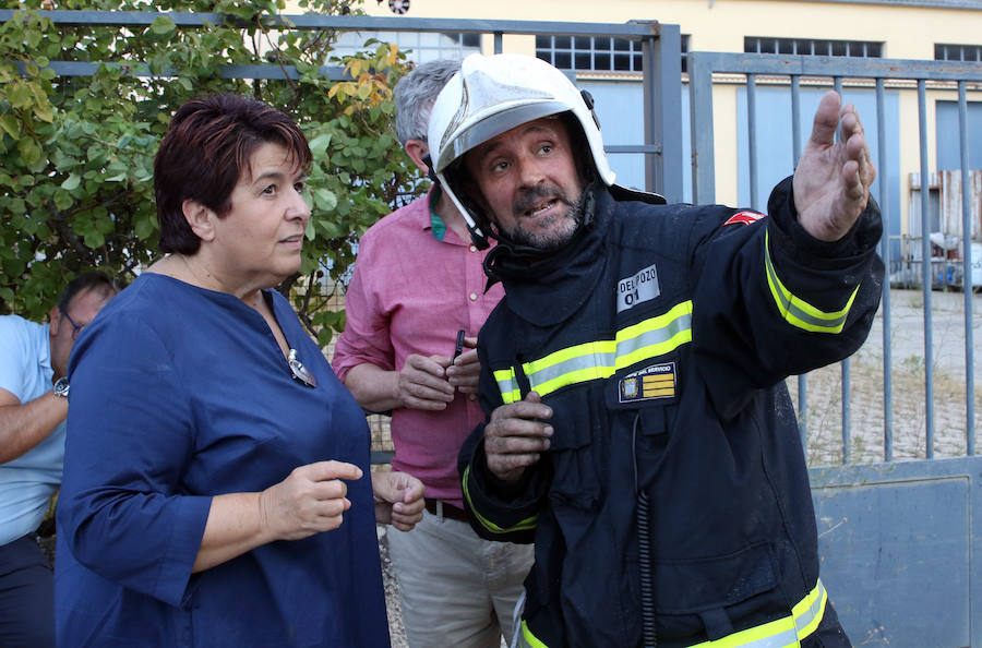 La nave afectada pertenece a la empresa Hijos De Plácido Hernández situada en el polígono de El Cerro de la capital segoviana