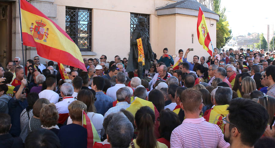Concentración en apoyo a la Guardia Civil en Segovia