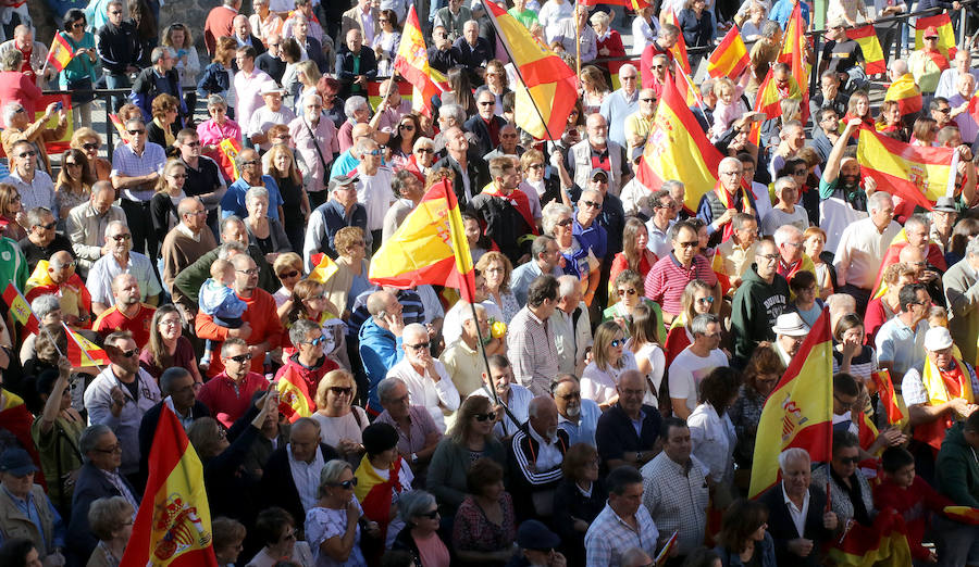 Concentración en apoyo a la Guardia Civil en Segovia