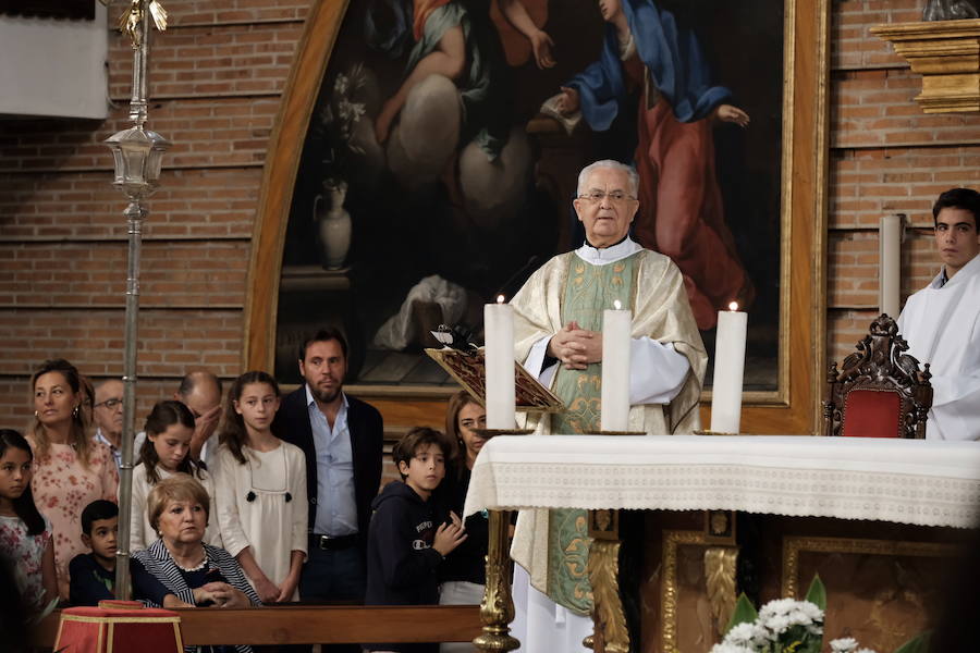 Jesús Mateo celebra su última misa como párroco de San Lorenzo