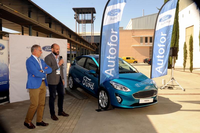 Presentación del nuevo Ford en el Congreso e-volución de Valladolid.