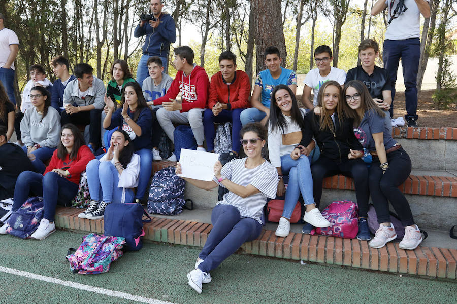 Los actos comenzaron con el tradicional pregón de apertura a cargo de los alumnos de segundo de Bachillerato.