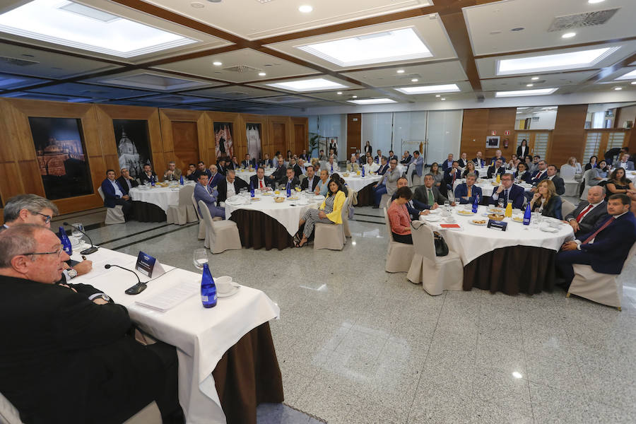 José Luis Bonet insistió en que el proceso secesionista catalán puede tener unas consecuencias muy negativas para la economía tanto la catalana, como la española