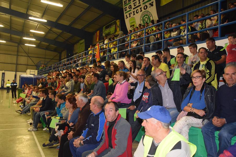 El equipo norteño ganó al equipo de primera división Ribera Navarra (6-4) y se clasificó así para octavos de fina para la copa del rey.