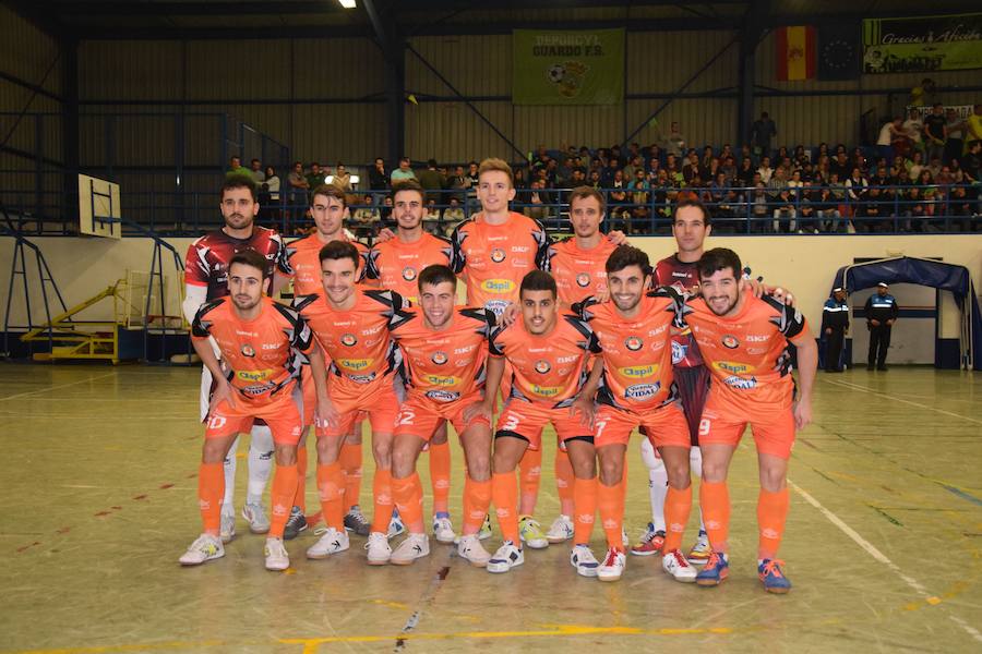 El equipo norteño ganó al equipo de primera división Ribera Navarra (6-4) y se clasificó así para octavos de fina para la copa del rey.