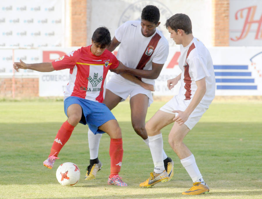 Sólido en defensa, apenas dio opciones a los atacantes burgaleses