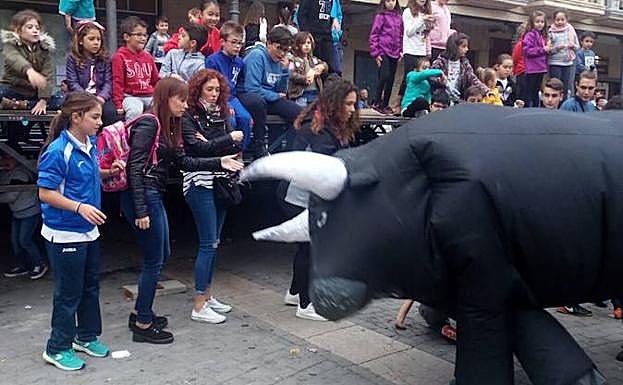 Los toros hinchables fueron una de las novedades de este año.