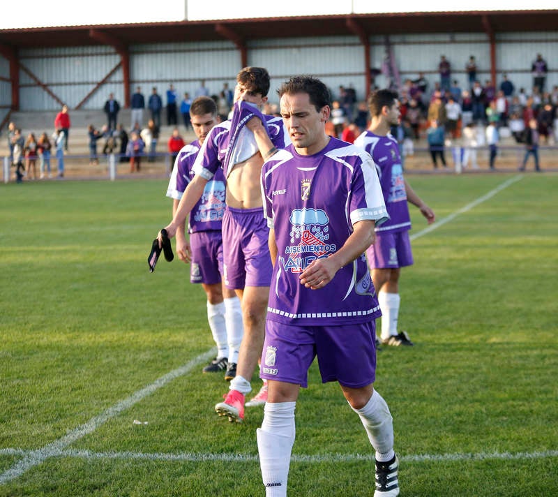 La falta de acierto de cara a gol castigó a los becerrileños con la quinta derrota de la temporada