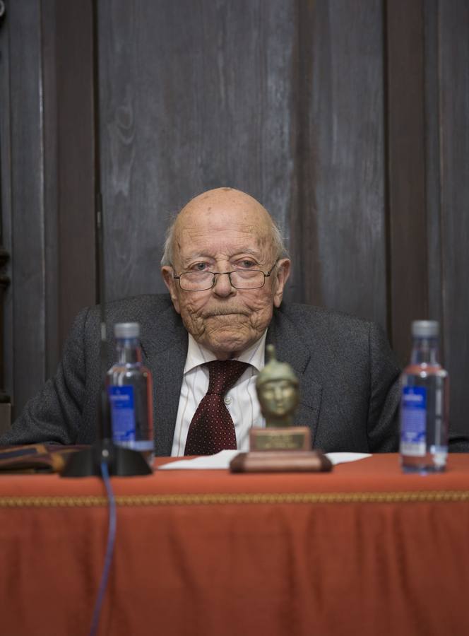 06.06.17 Durante el homenaje que le tributó el Ateneo de Valladolid.